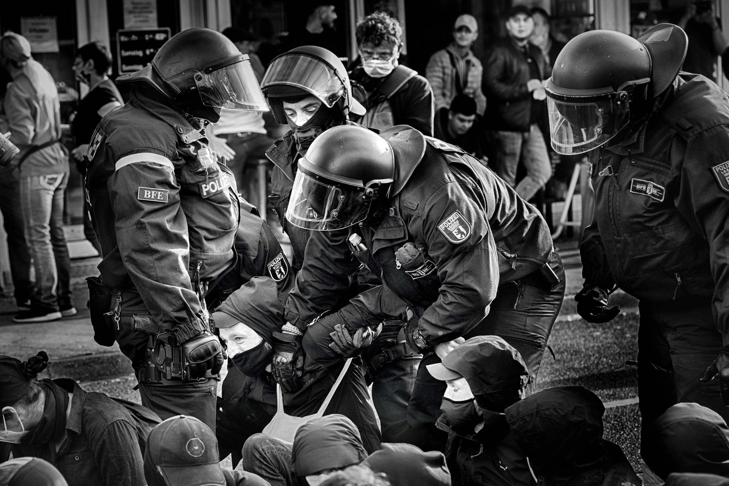 BW M20201003 Antifa2280