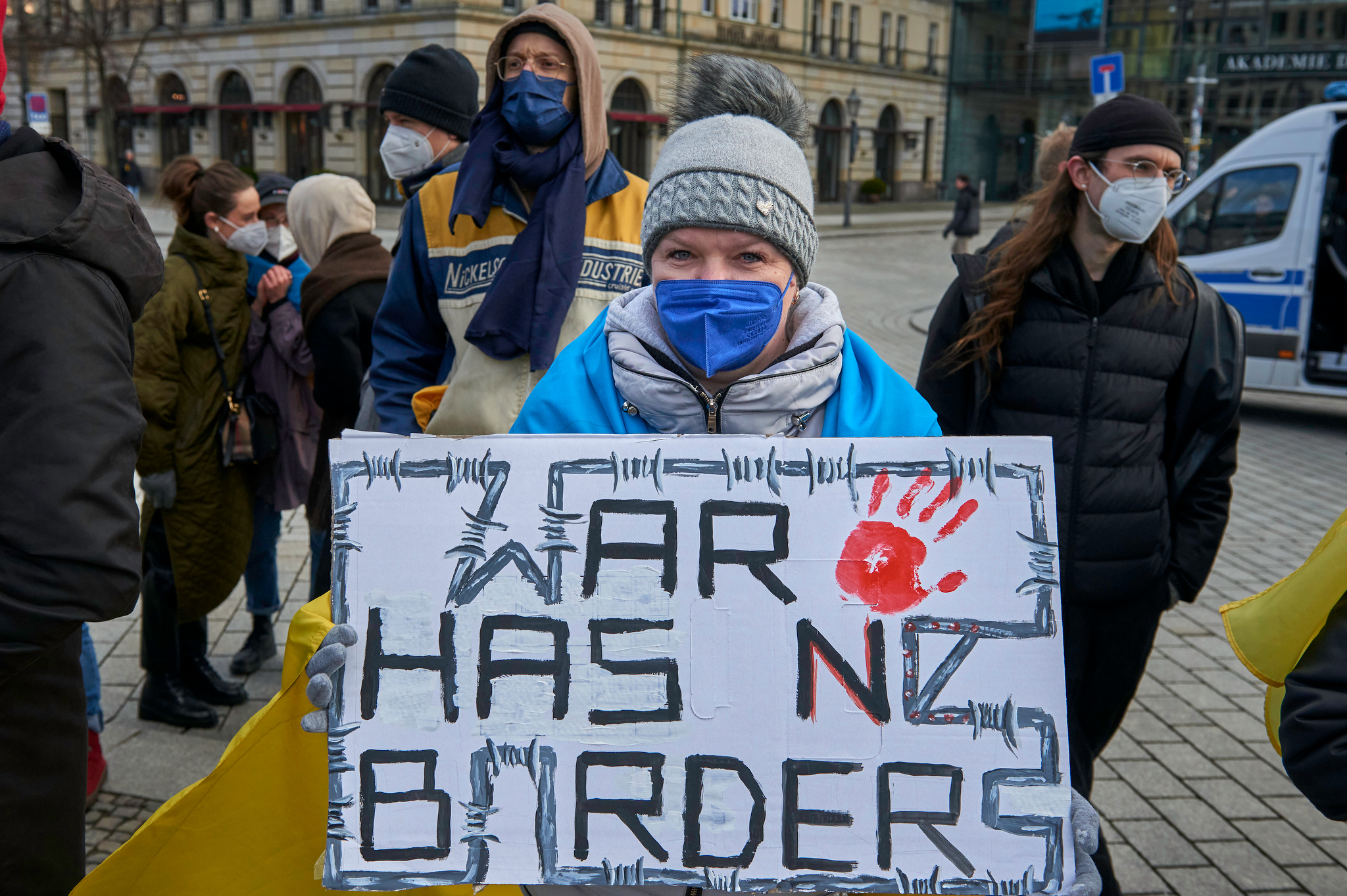 M20220130D_KriegkenntkeineGrenze3587